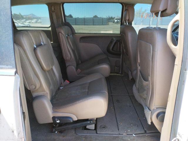Photo 6 from auction – 2012 CHRYSLER TOWN & COU with VIN 2C4RC1BG9CR368217