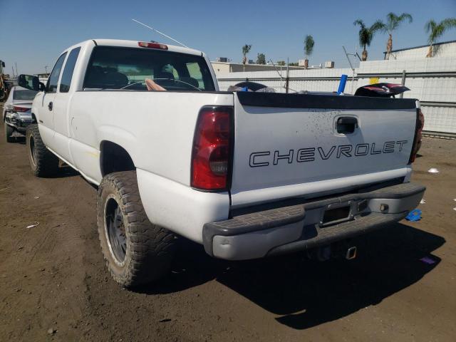 Photo 3 from auction – 2006 CHEVROLET SILVERADO with VIN 1GCHC29U96E101884