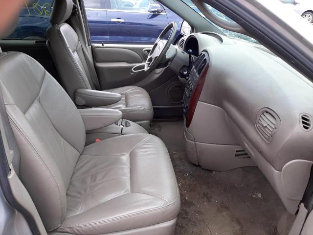 Photo 5 from auction – 2002 CHRYSLER TOWN & COU with VIN 2C4GP54L22R505719