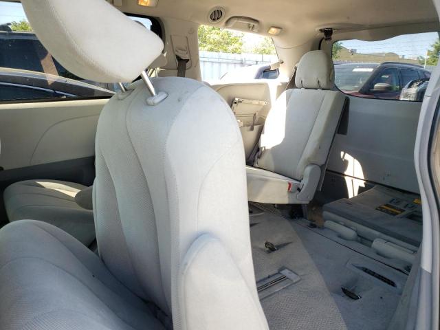 Photo 6 from auction – 2011 TOYOTA SIENNA with VIN 5TDZK3DC7BS022522