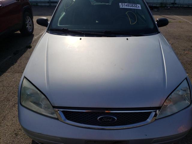 Photo 7 from auction – 2005 FORD FOCUS with VIN 3FAFP31N35R106845