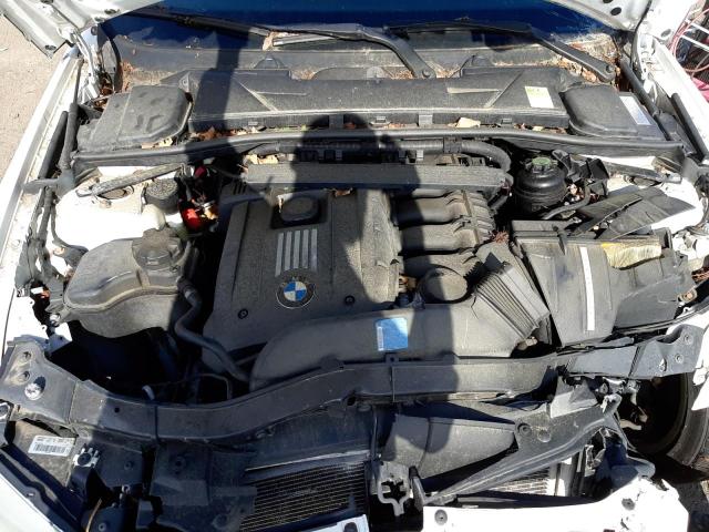 Photo 7 from auction – 2011 BMW 328 XI with VIN WBAPK7C52BA971665
