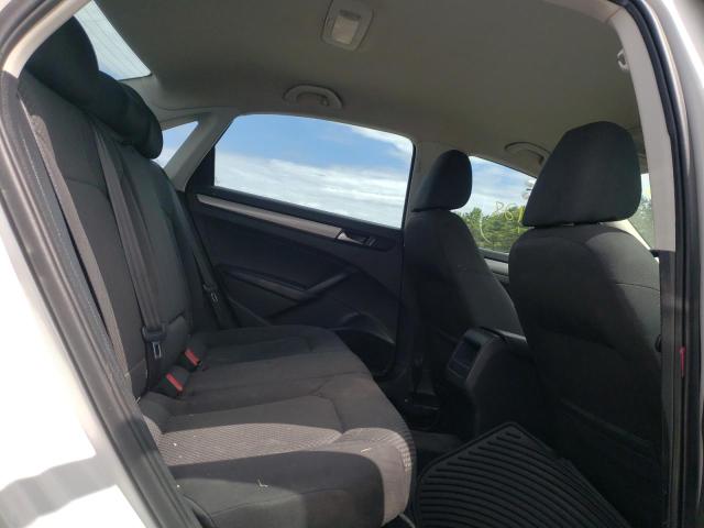 Photo 6 from auction – 2012 VOLKSWAGEN PASSAT S with VIN 1VWAP7A35CC097326