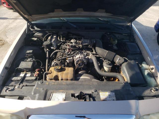 Photo 7 from auction – 1998 FORD CROWN VICT with VIN 2FAFP74W6WX182865