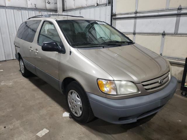 Photo 1 from auction – 2002 TOYOTA SIENNA LE with VIN 4T3ZF13C92U433834