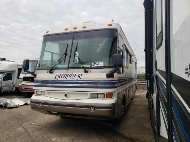 Photo 2 from auction – 1996 FREIGHTLINER CHASSIS X with VIN 4UZR6BR13T2307695