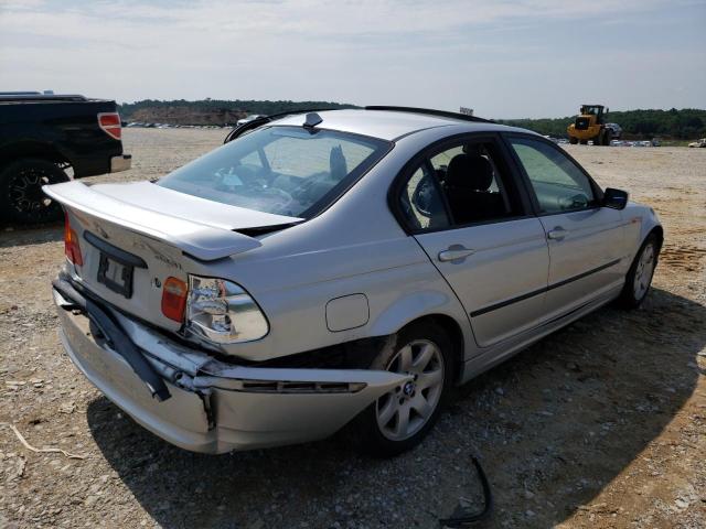 Photo 4 from auction – 2005 BMW 325 I with VIN WBAEV33495KW17543