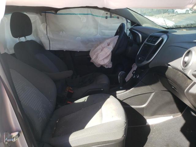 Photo 5 from auction – 2019 CHEVROLET SONIC with VIN 1G1JG6SB4K4135780