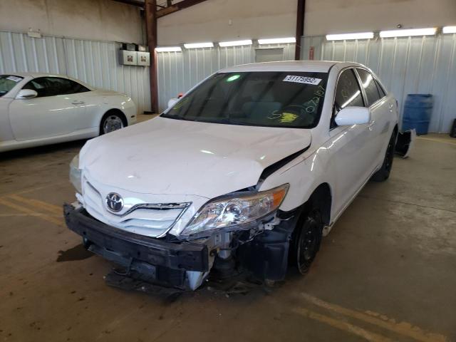 Foto 2 de la subasta – 2010 TOYOTA CAMRY BASE con VIN 4T4BF3EK4AR072107
