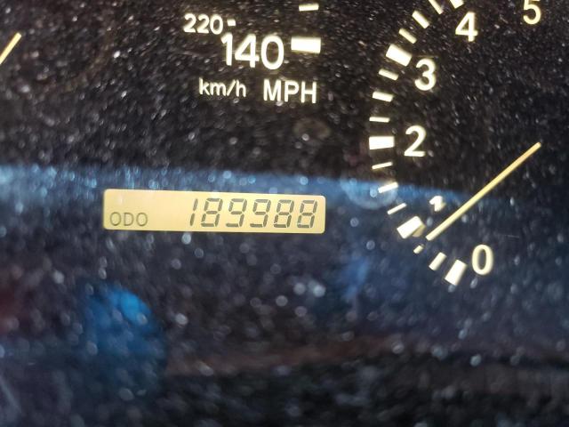 Photo 8 from auction – 2001 LEXUS RX 300 with VIN JTJGF10U510100079