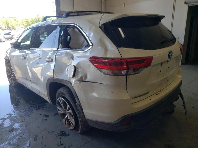 Photo 3 from auction – 2017 TOYOTA HIGHLANDER with VIN 5TDBGRFH1HS036388