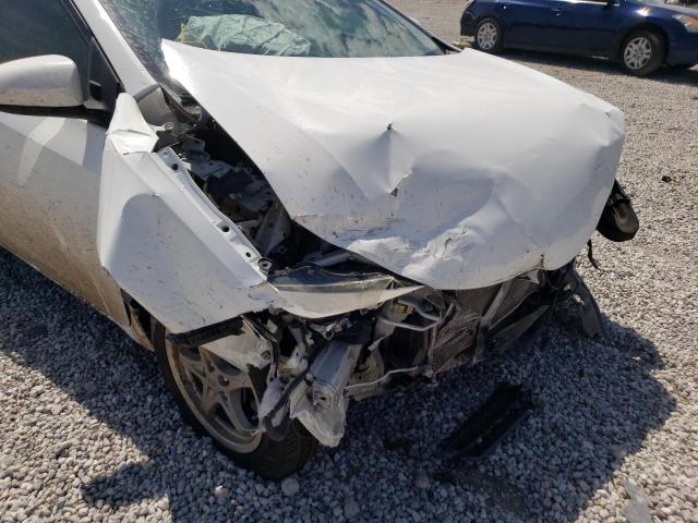 Photo 9 from auction – 2015 TOYOTA COROLLA L with VIN 5YFBURHE7FP247516
