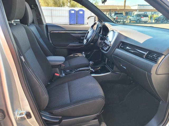 Photo 5 from auction – 2018 MITSUBISHI OUTLANDER with VIN JA4AD3A38JZ054365