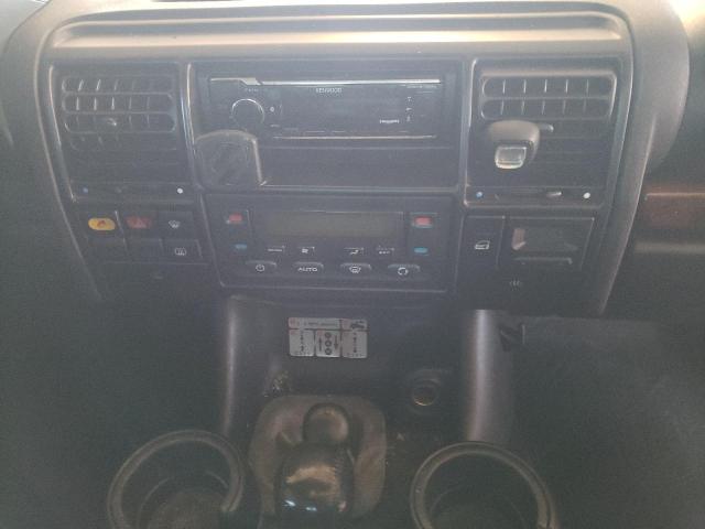 Photo 9 from auction – 2003 LAND ROVER DISCOVERY with VIN SALTY16443A815203