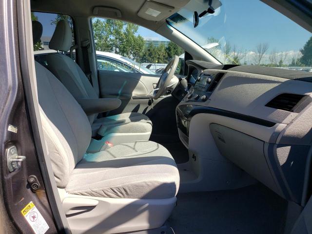 Photo 5 from auction – 2011 TOYOTA SIENNA with VIN 5TDZK3DC7BS022522