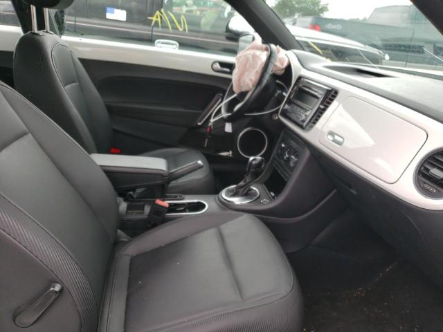 Photo 5 from auction – 2014 VOLKSWAGEN BEETLE with VIN 3VWJP7ATXEM608868
