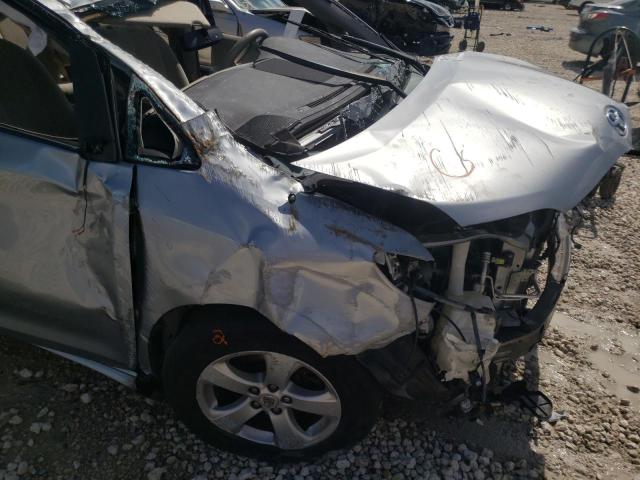Photo 9 from auction – 2011 TOYOTA SIENNA LE with VIN 5TDKK3DC2BS092494