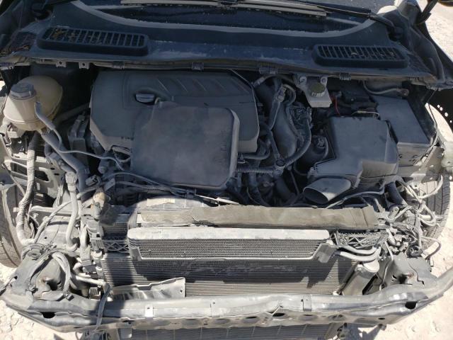 Photo 7 from auction – 2017 FORD ESCAPE SE with VIN 1FMCU9GD8HUC78482