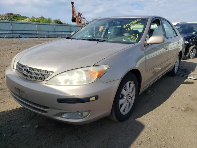 Photo 2 from auction – 2004 TOYOTA CAMRY with VIN 4T1BF30K14U578872