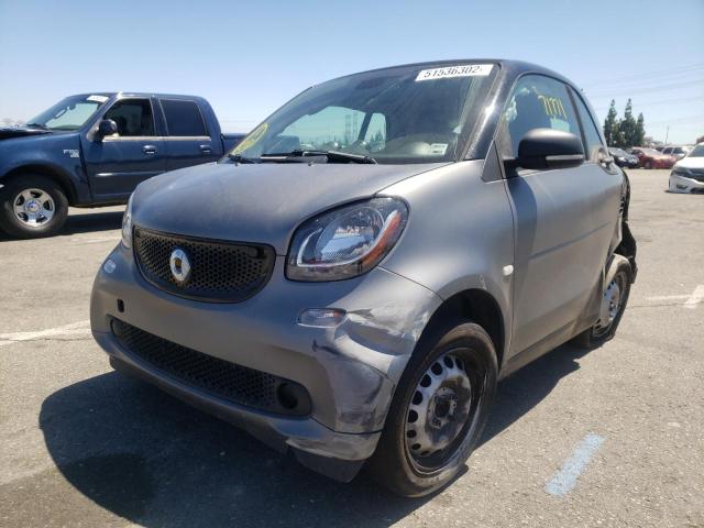 Photo 2 from auction – 2017 SMART FORTWO with VIN WMEFJ5DA3HK201626
