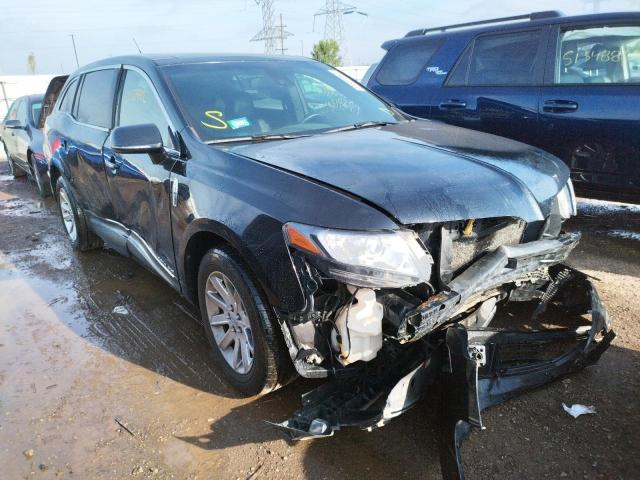 LINCOLN MKT 2017 with VIN 2LMHJ5NK1HBL00437 - Photo from auction