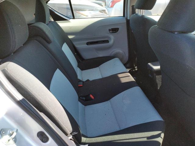 Photo 6 from auction – 2013 TOYOTA PRIUS C with VIN JTDKDTB38D1046200