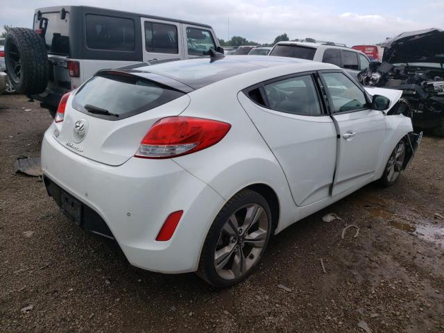 Photo 4 from auction – 2013 HYUNDAI VELOSTER with VIN KMHTC6AD0DU118634