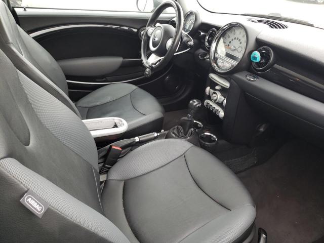 Photo 5 from auction – 2008 MINI COOPER with VIN WMWMF33548TT64566