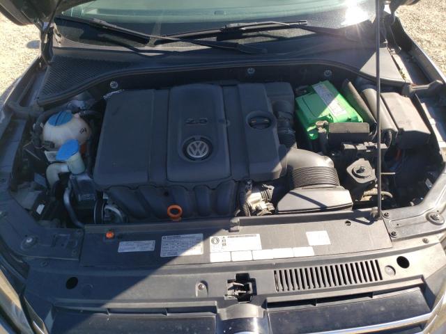 Photo 7 from auction – 2012 VOLKSWAGEN PASSAT S with VIN 1VWAP7A38CC025021