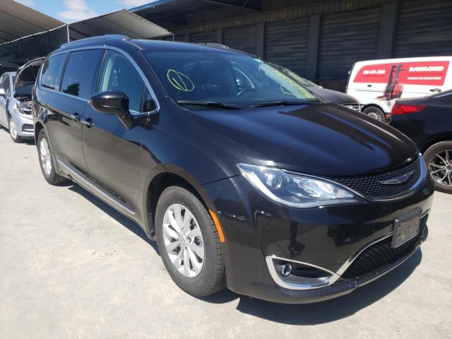 CHRYSLER PACIFICA T 2019 with VIN 2C4RC1BGXKR673272 - Photo from auction