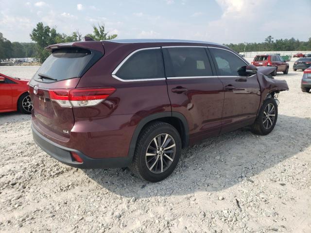 Photo 4 from auction – 2017 TOYOTA HIGHLANDER with VIN 5TDKZRFH0HS197034