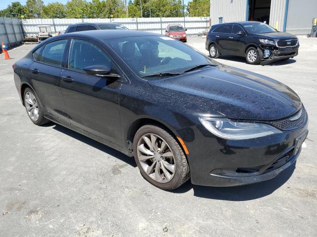 CHRYSLER 200 S 2015 with VIN 1C3CCCBB5FN650558 - Photo from auction