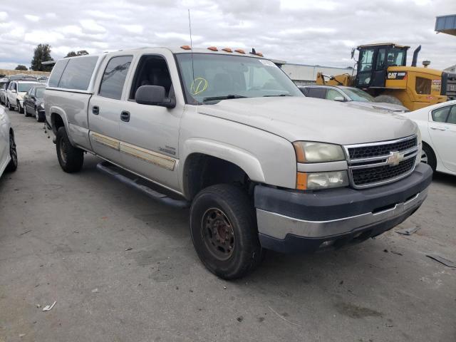 CHEVROLET SILVERADO 2006 con VIN 1GCHC23D36F227466 - Foto de la subasta