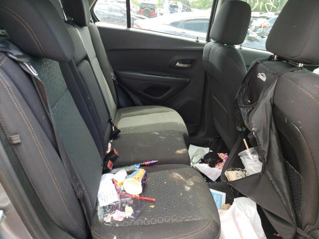Photo 6 from auction – 2020 CHEVROLET TRAX LS with VIN 3GNCJNSB2LL298359