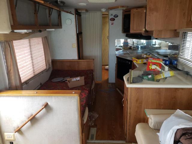 Photo 6 from auction – 1996 FREIGHTLINER CHASSIS X with VIN 4UZR6BR13T2307695