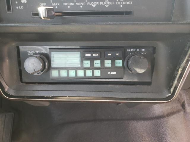 Photo 9 from auction – 1990 FORD F350 with VIN 1FDKF37MXLNB27634