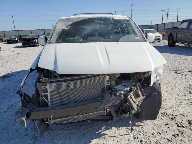 Photo 9 from auction – 2016 CHRYSLER TOWN & COU with VIN 2C4RC1BG8GR289353