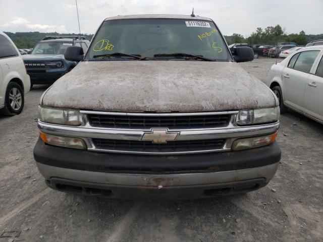 Photo 9 from auction – 2005 CHEVROLET SUBURBAN K with VIN 1GNFK16Z95J102485