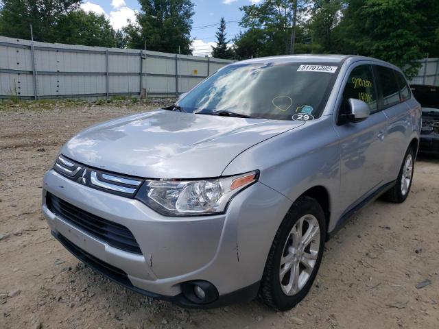 Photo 2 from auction – 2014 MITSUBISHI OUTLANDER with VIN JA4AZ3A33EZ008580