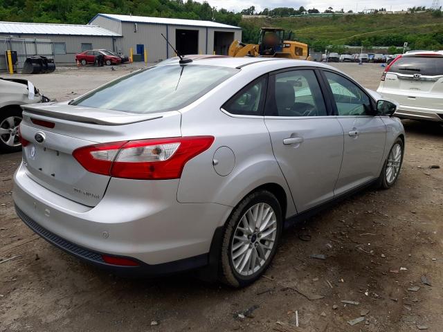 Photo 4 from auction – 2014 FORD FOCUS TITA with VIN 1FADP3J22EL240905