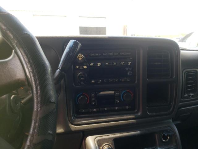 Photo 10 from auction – 2006 CHEVROLET SILVERADO with VIN 1GCEC19Z56Z145379
