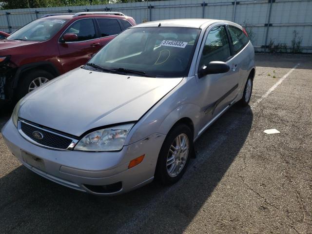 Photo 2 from auction – 2005 FORD FOCUS with VIN 3FAFP31N35R106845