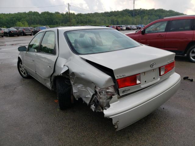 Photo 3 from auction – 2000 TOYOTA CAMRY CE with VIN 4T1BG22K0YU006279