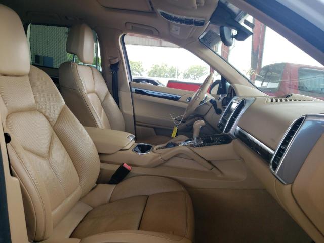 Photo 5 from auction – 2013 PORSCHE CAYENNE with VIN WP1AA2A27DLA12193