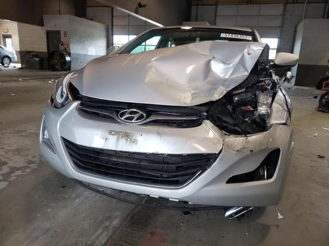 Photo 9 from auction – 2016 HYUNDAI ELANTRA SE with VIN 5NPDH4AE5GH660625