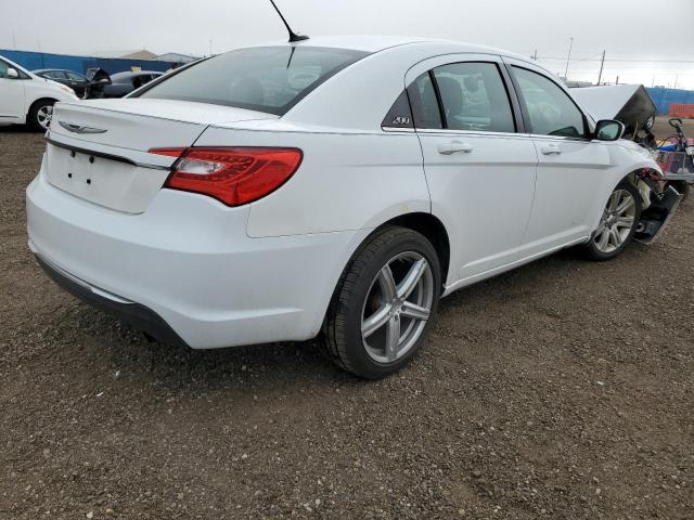 Photo 4 from auction – 2012 CHRYSLER 200 TOURIN with VIN 1C3CCBBB6CN117897
