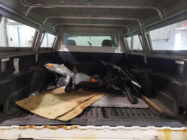 Photo 6 from auction – 2006 CHEVROLET SILVERADO with VIN 1GCEK14V96E197919