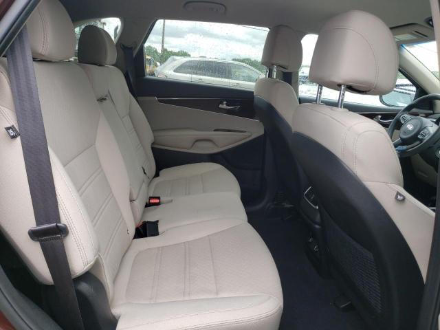 Photo 6 from auction – 2017 KIA SORENTO LX with VIN 5XYPGDA37HG248598