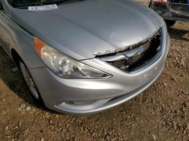 Photo 9 from auction – 2011 HYUNDAI SONATA SE with VIN 5NPEC4AC6BH291736