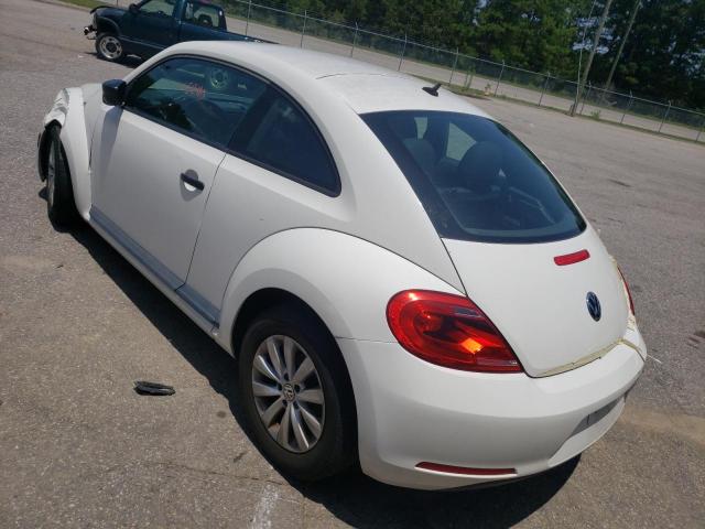 Photo 3 from auction – 2013 VOLKSWAGEN BEETLE with VIN 3VWFP7AT9DM667379